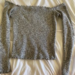 off shoulder long sleeve top